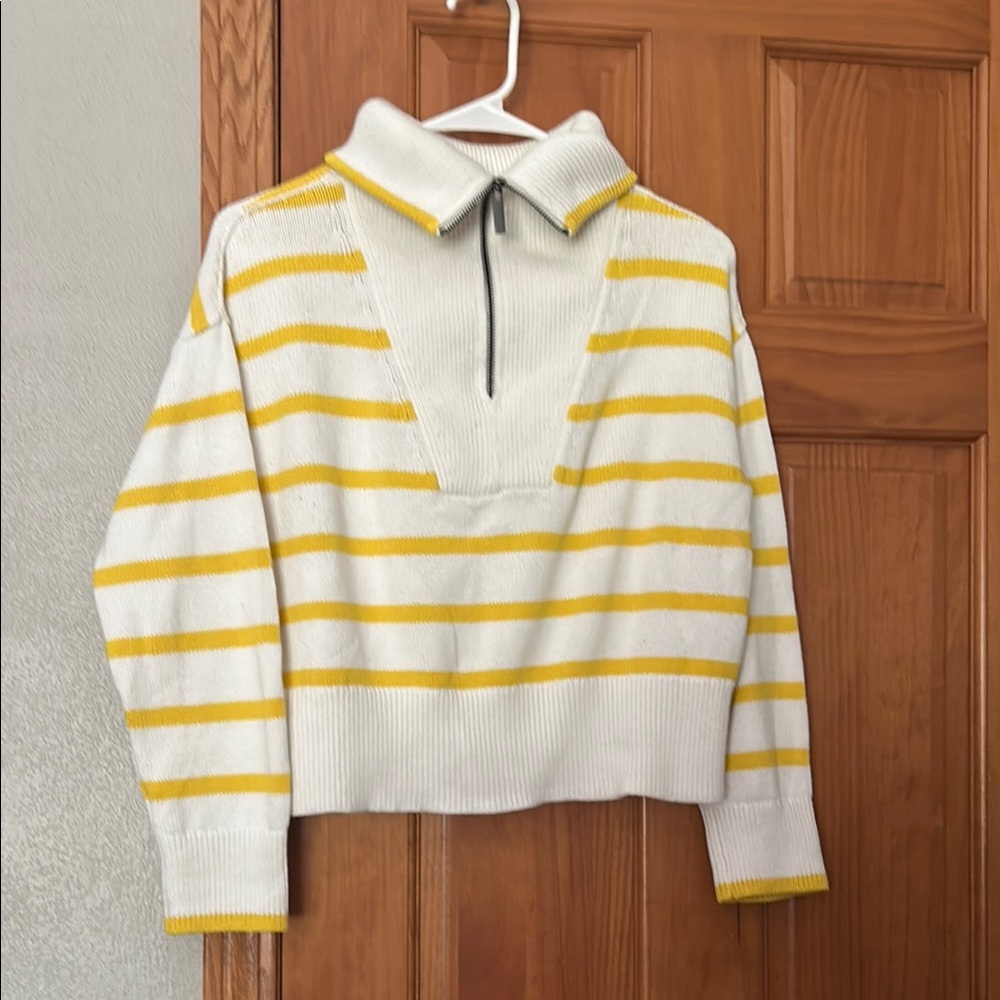Banana Republic Yellow and White Cowl Neck Sweater